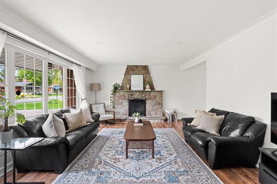 1160 Tawney Rd, Ottawa - Hawthorne Meadows image-0-2