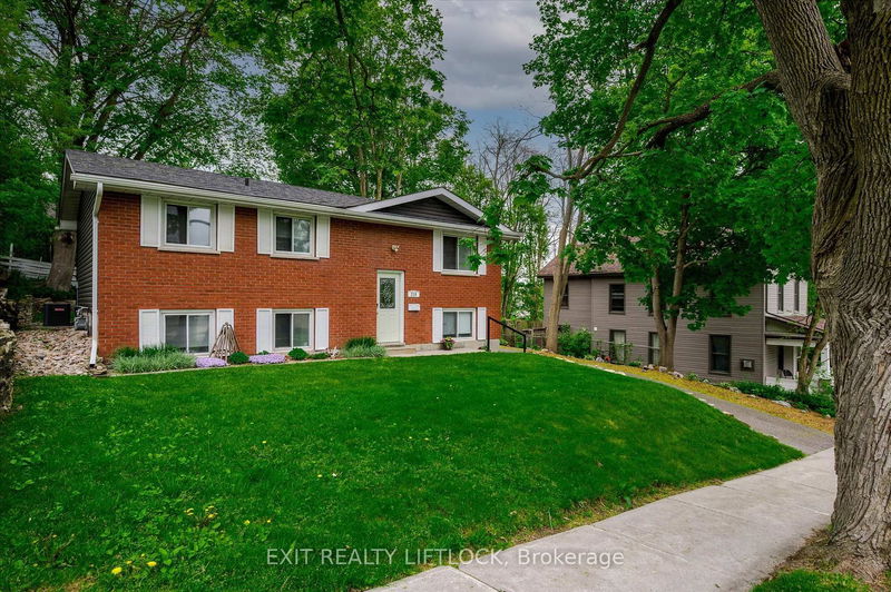 210 Antrim St, Peterborough Central - 3 North image-0-0