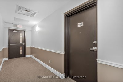 Unit 104 — 2360 Albert St, Clarence-Rockland - Town of Rockland image-0-2