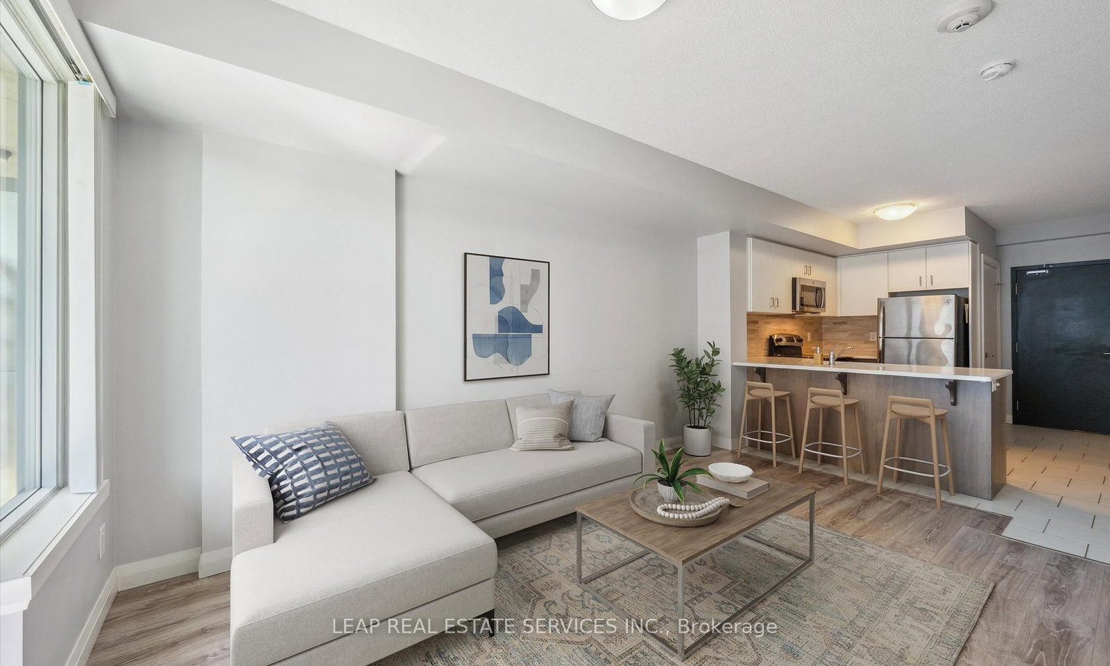 53 Arthur Street S, Unit 302 - Photo 7