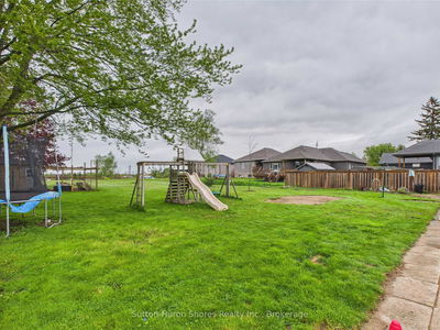 180 South Rankin St, Saugeen Shores - Saugeen Shores image-0-3