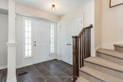 802 Broadway Blvd, Peterborough North - 1 North image-0-3