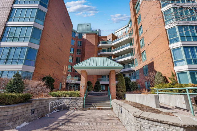 307 - 550 Cambridge Street