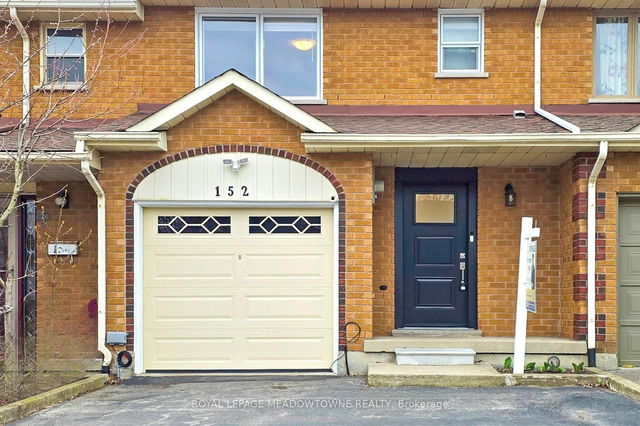 152 Essling Avenue