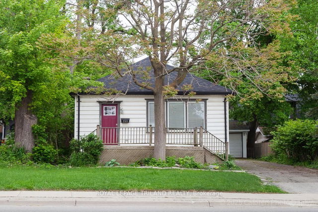 253 Riverside Drive
