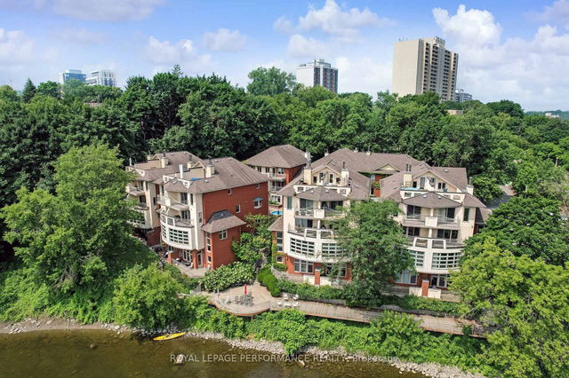 130E - 250 Fountain Place