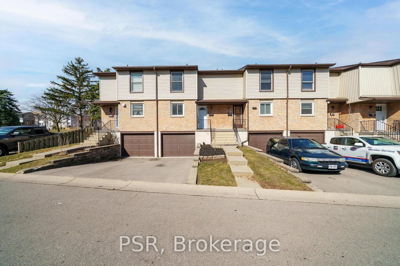 17 - 10 Angus Rd, Hamilton, L8K 6K3 | Image 2