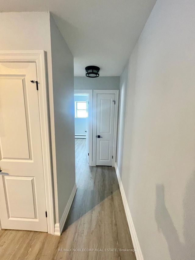 2 - 5 Applewood Avenue