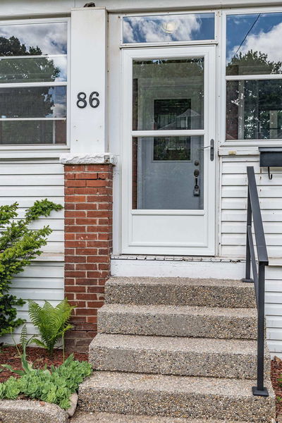 86 Graham Ave, Hamilton - Delta image-0-4