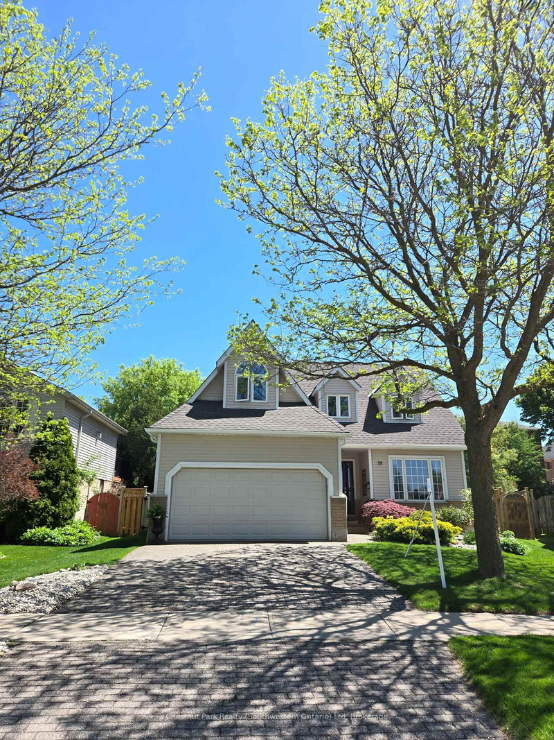 39 Celia Cres, Guelph, N1G 4R4 | Image 2