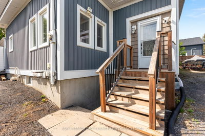 939 Sydenham Rd, Kingston - City Northwest image-0-2