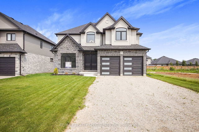 30 Sycamore Drive N
