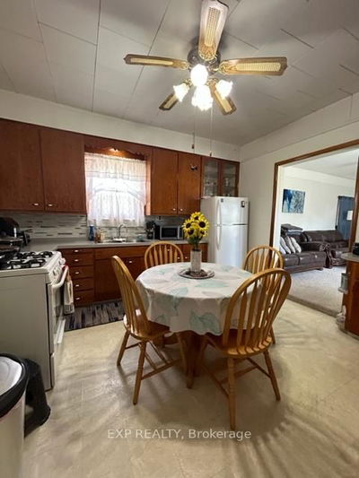 16 Berry St, Chatham-Kent - Chatham-Kent image-0-4