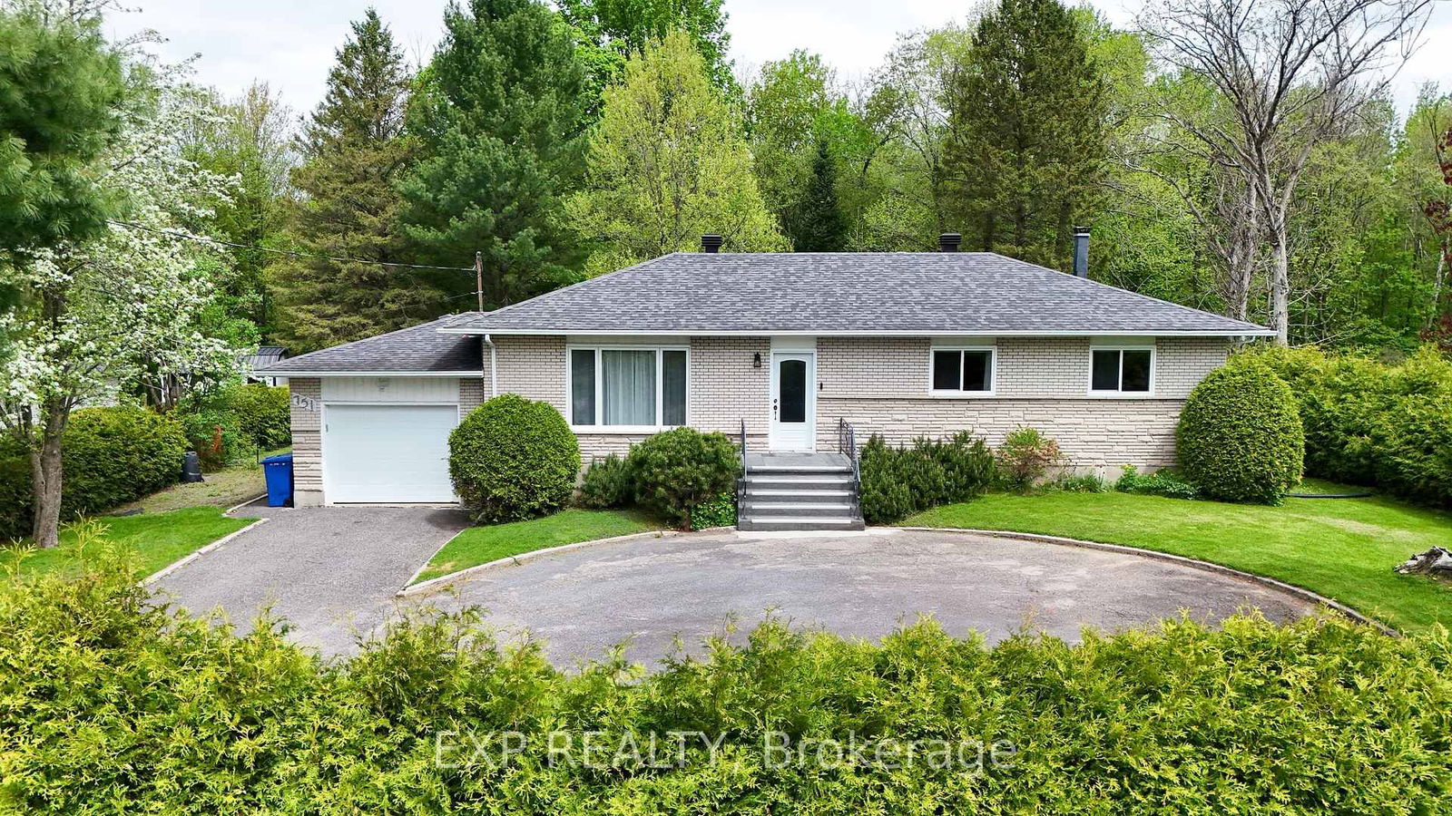 Detached House for sale at 751 Pattee Road, Hawkesbury, Hawkesbury, K6A 2R2 - MLS: X12160001