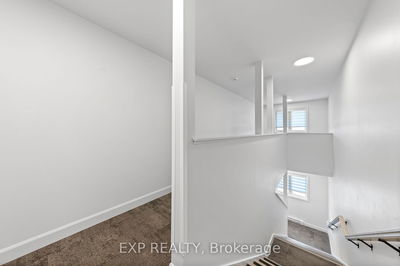 Unit 303 — 30 Hillside Meadow Dr, Quinte West - Murray Ward image-0-2