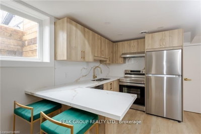 Detached House leased at 43A Grandview Drive, St. Catharines, Ontario, L2M 1B1 - Port Weller - MLS: X12160312