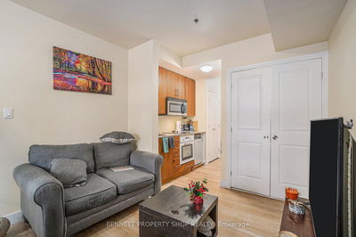 Unit 313 — 429 Kent St, Ottawa - Ottawa Centre image-0-3