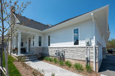 300 Sandpiper Lane, Georgian Bluffs - Georgian Bluffs image-0-2