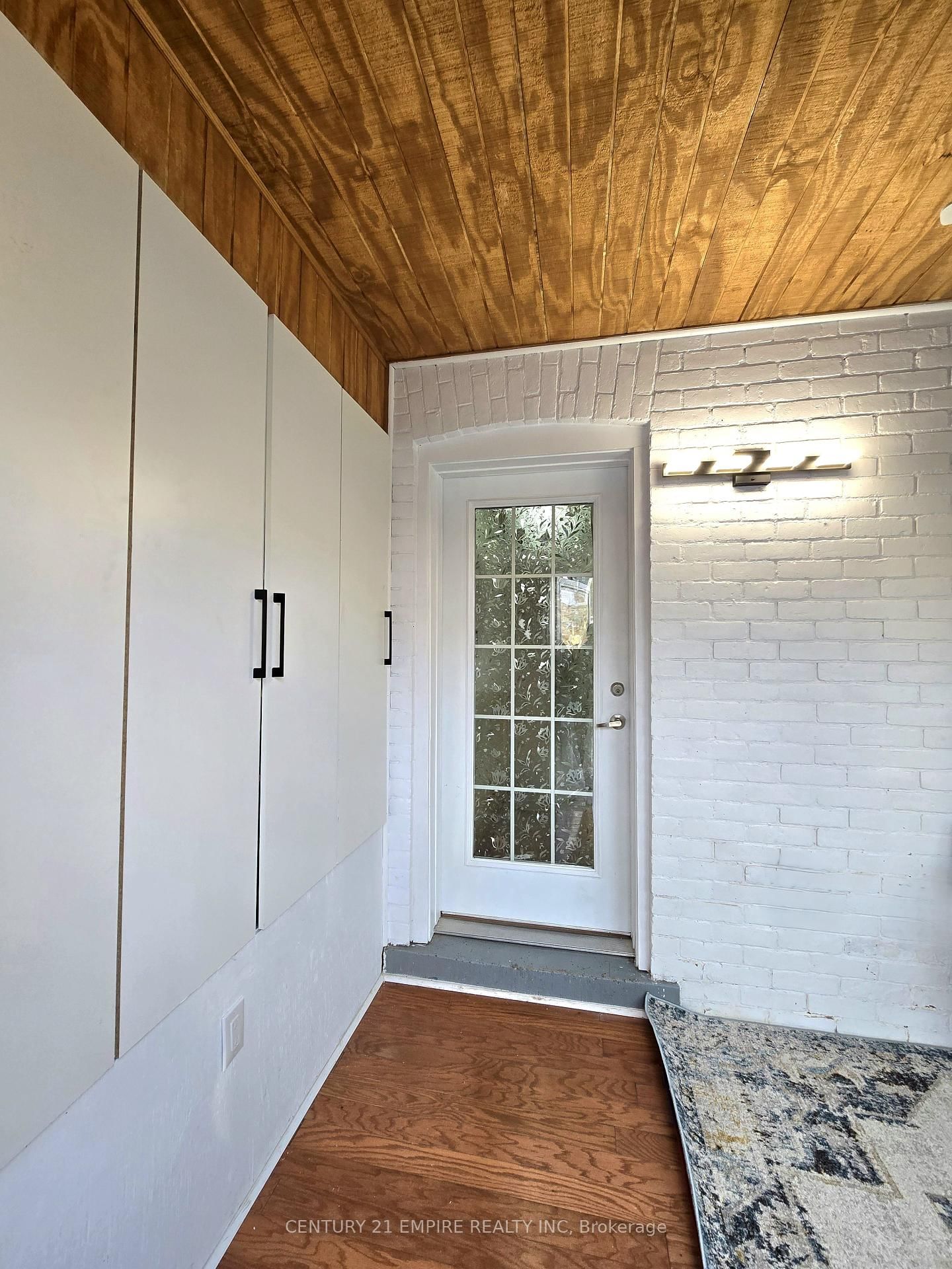 Detached House for sale at 61 Stirton Street, Hamilton, Gibson, L8L 6E7 - MLS: X12160768