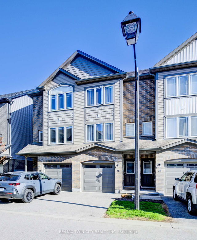35 - 12 Poplar Drive