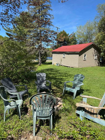 1438 Echo Lake Rd, Lake of Bays - Mclean
