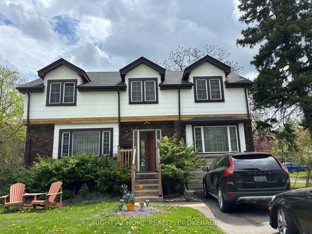 Upper - 48 Lake Avenue Drive