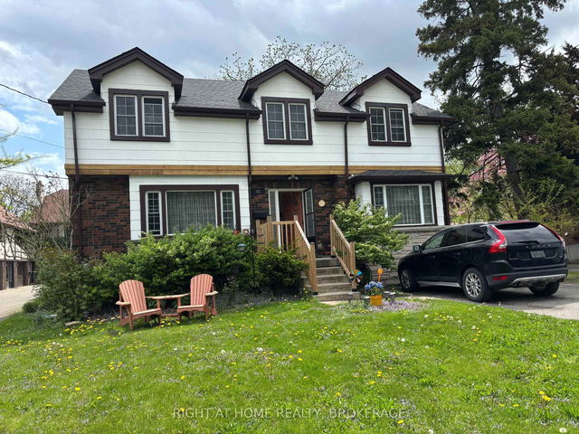 Upper - 48 Lake Avenue Drive