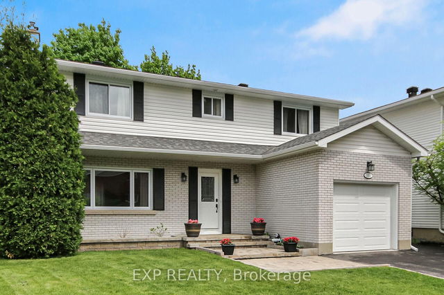 2001 Neepawa Avenue