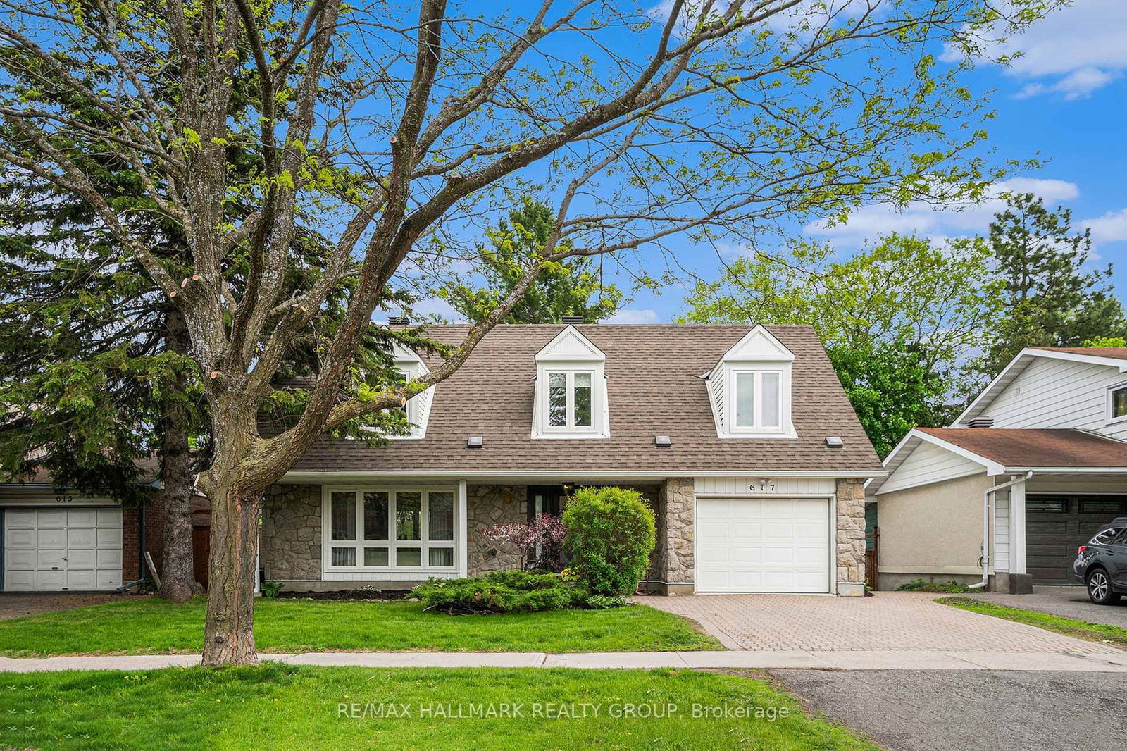 Detached House for sale at 617 La Verendrye Drive, Ottawa, Beacon Hill North, K1J 7C2 - MLS: X12161122