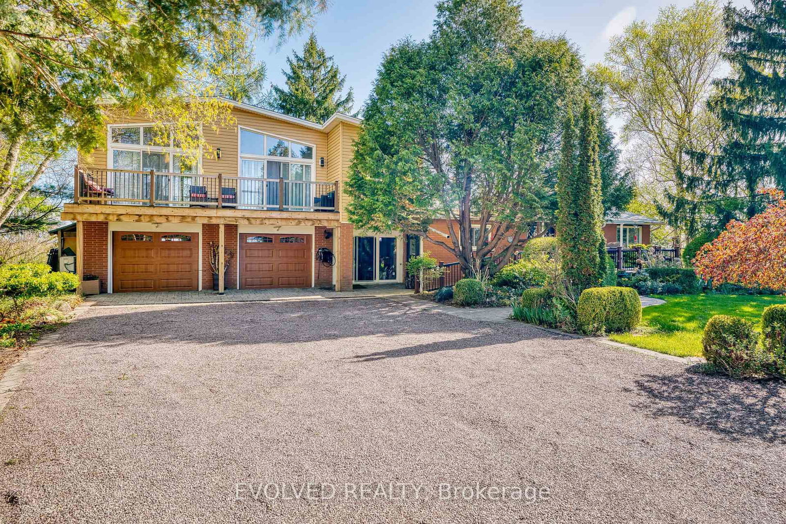 Detached House for sale at 1336 Safari Road, Hamilton, Rural Flamborough, L0R 1V0 - MLS: X12161132
