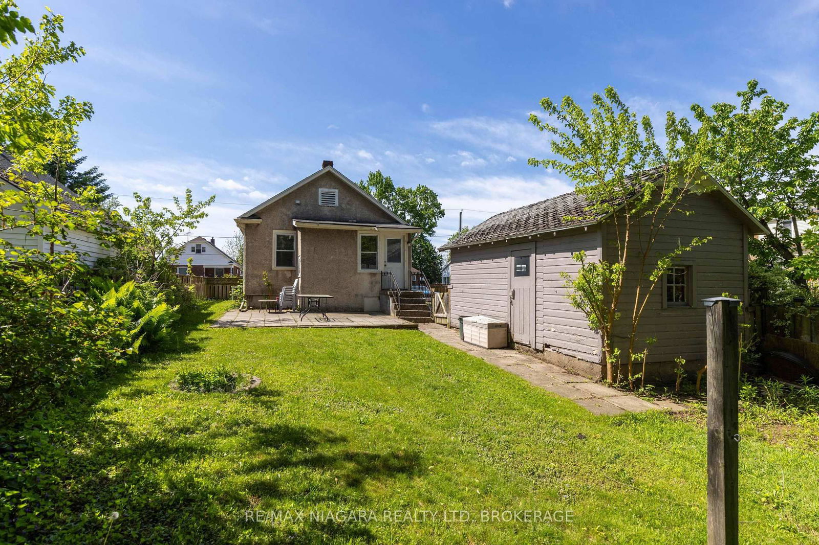Detached House for sale at 6405 Culp Street, Niagara Falls, Dorchester, L2G 2C2 - MLS: X12161320