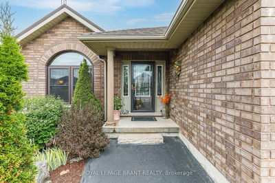 256 Donly Dr Dr, Haldimand - Haldimand image-0-1
