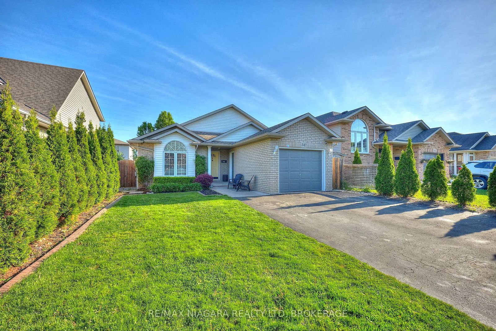 Detached House for sale at 349 Lea Crescent, Welland, West Welland, L3C 7J8 - MLS: X12161420