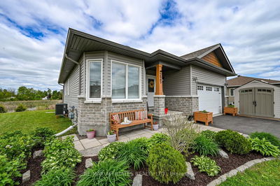 225 Wood Ave, Smiths Falls - Smiths Falls