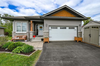 225 Wood Ave, Smiths Falls - Smiths Falls image-0-1