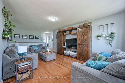 225 Wood Ave, Smiths Falls - Smiths Falls image-0-4