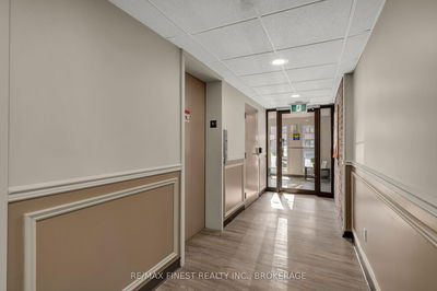Unit 205 — 11 Centre St, Greater Napanee - Greater Napanee image-0-3