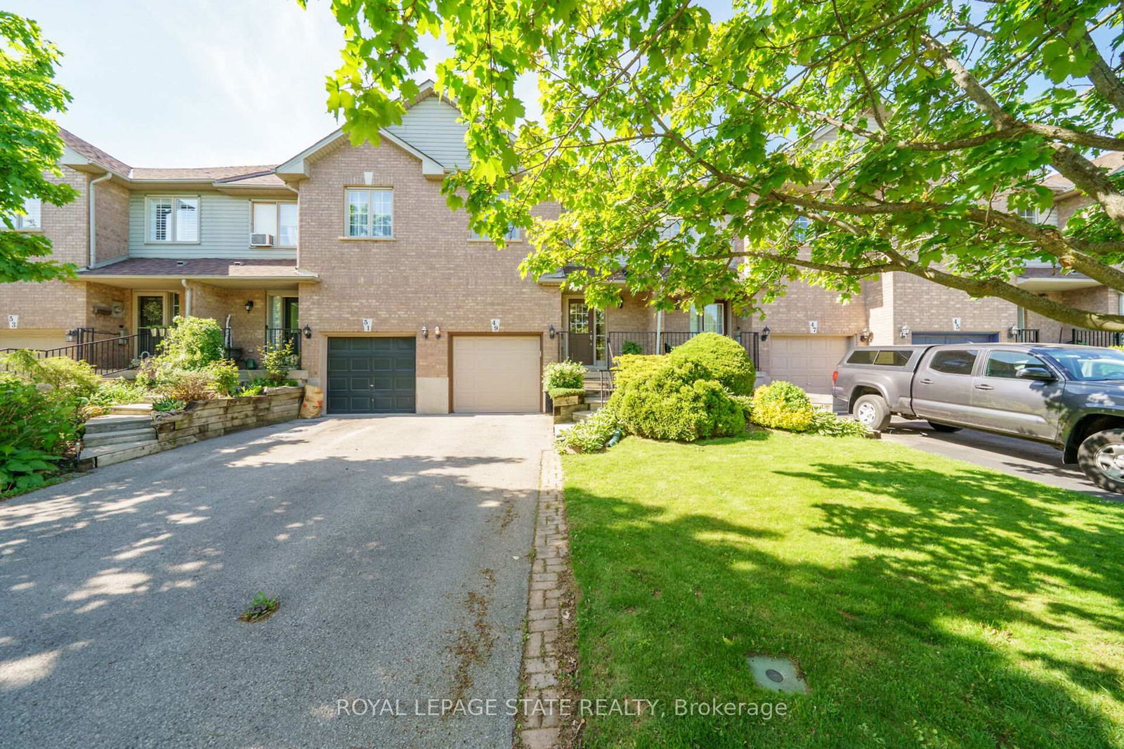 Townhouse for sale at 49 Morwick Drive, Hamilton, Ancaster, L9G 4Y4 - MLS: X12161734