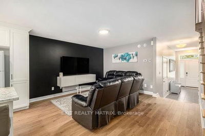 401 Voyageur Pl, Russell - Embrun image-0-3