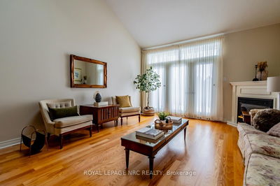 192 Willowlanding Crt, Welland - N. Welland image-0-3