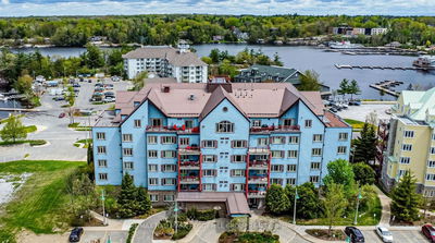 Unit 207 — 130 Steamship Bay Rd, Gravenhurst - Muskoka (S)