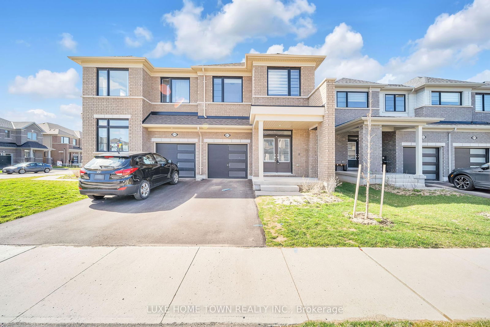 Semi-Detached House for sale at 217 Povey Road, Centre Wellington, Fergus, N1M 0J7 - MLS: X12162082