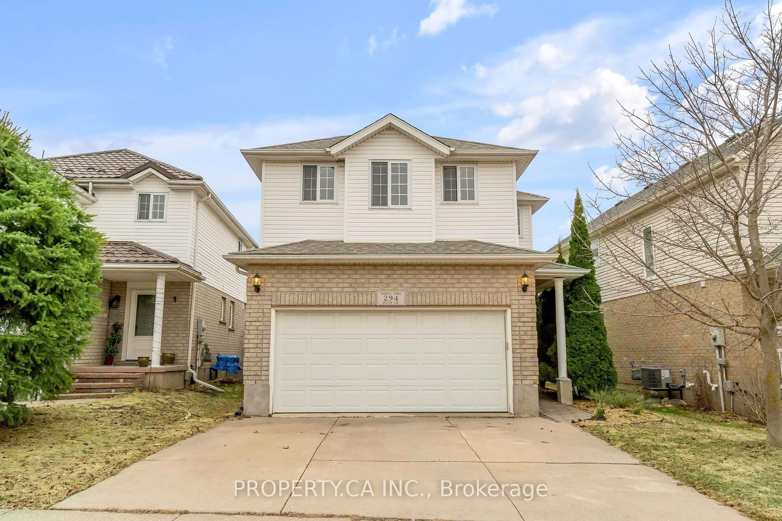 Detached House for sale at 294 Huck Crescent, Kitchener, N2N 3M8 - MLS: X12162348