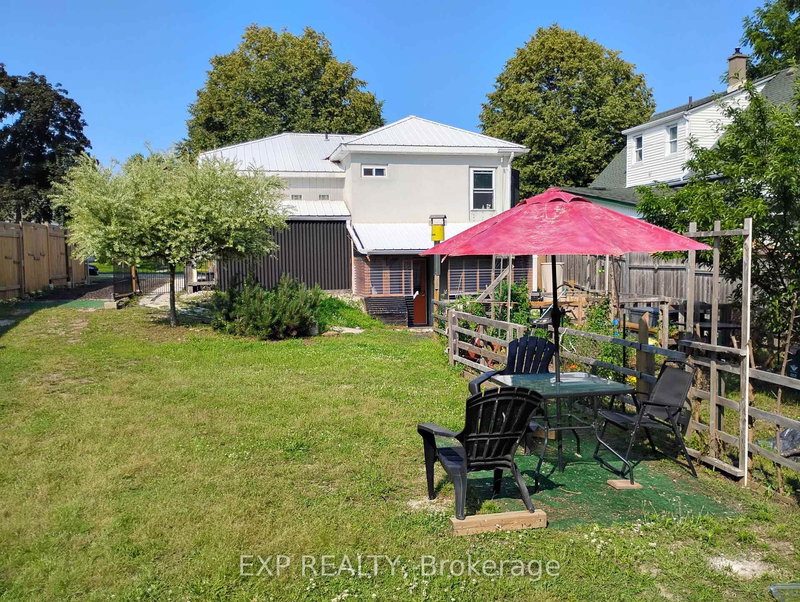 82 Kehl St, Kitchener, N2M 3T9 | Image 2