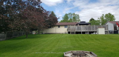 197 Chatterton Valley Cres, Quinte West - Sidney Ward image-0-4