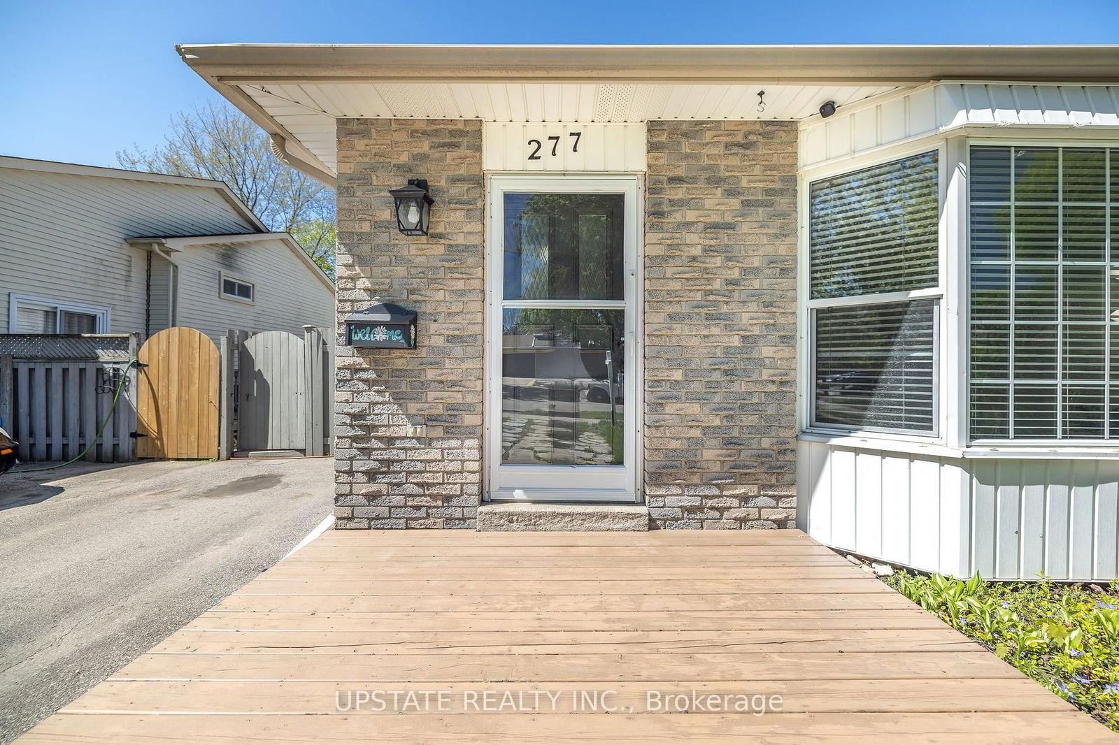 Semi-Detached House for sale at 277 Heritage Drive, Kitchener, N2B 3A9 - MLS: X12162558