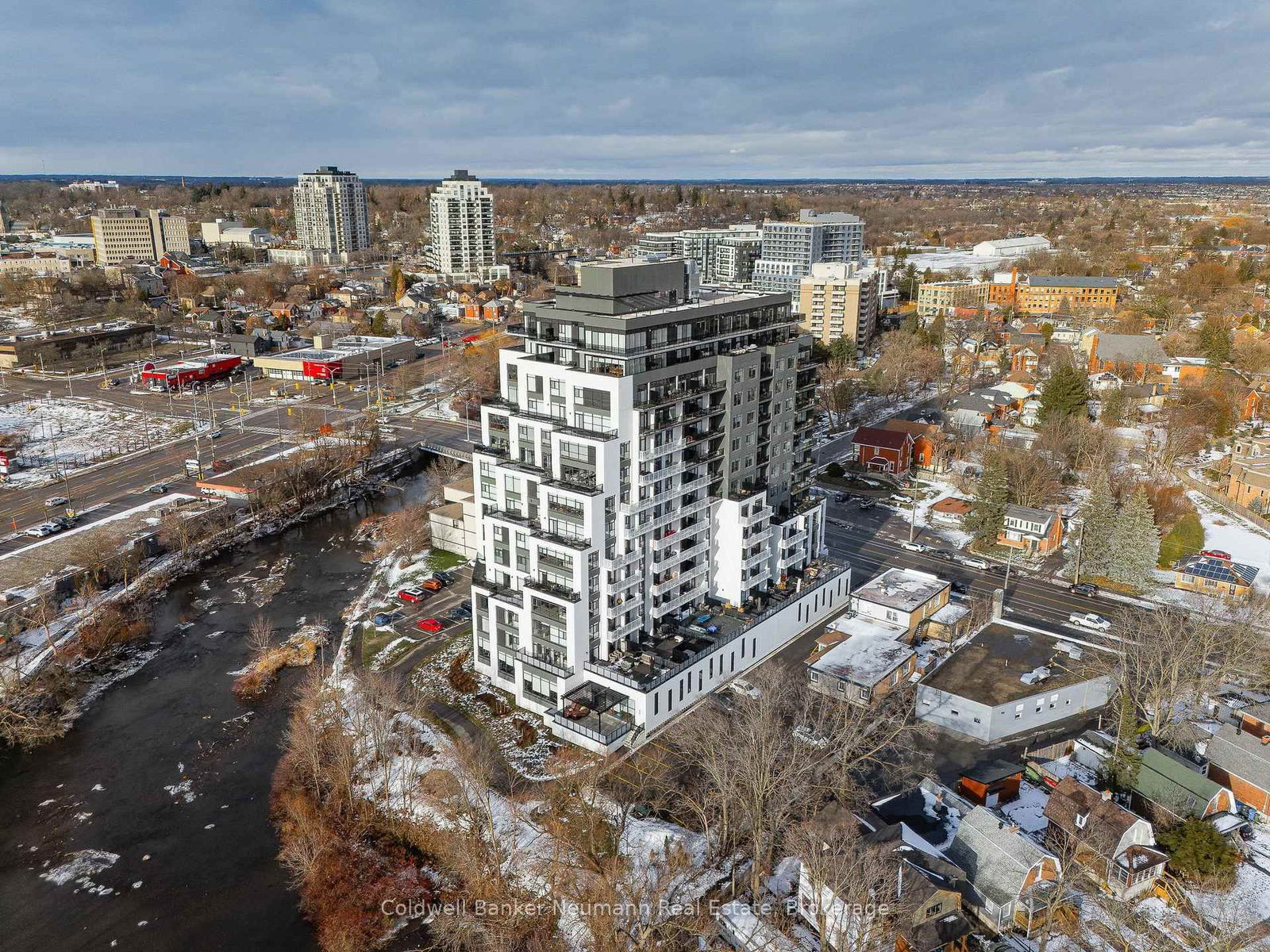 Condo for sale at 101-71 Wyndham Street, Guelph, St. Patrick's Ward, N1E 5R3 - MLS: X12162679