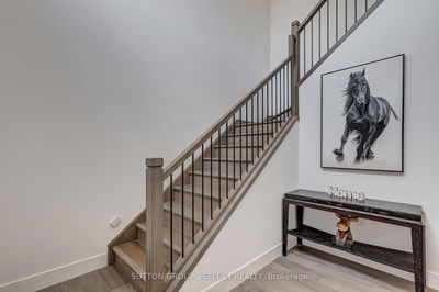 144 Winlow Way, Middlesex Centre - Kilworth image-0-2