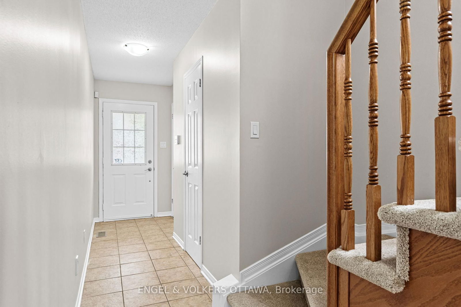 Townhouse for sale at 260-90 Edenvale Drive, Kanata, Beaverbrook, K2K 3N8 - MLS: X12162773