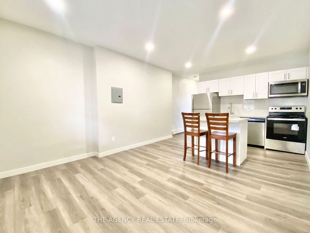 983 Barton Street